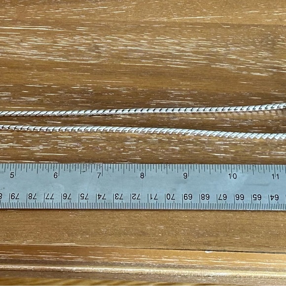 Brighton cross necklace - Picture 3 of 5